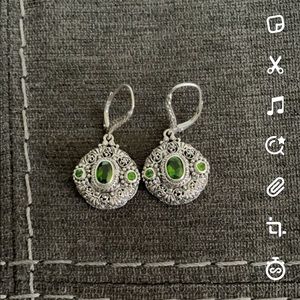Oval and Round Chrome Diopside Sterling Silver Earring